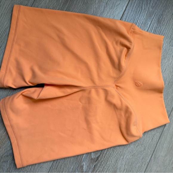 P'tula Women's Vibrant Orange Bike Shorts - Picture 3 of 4